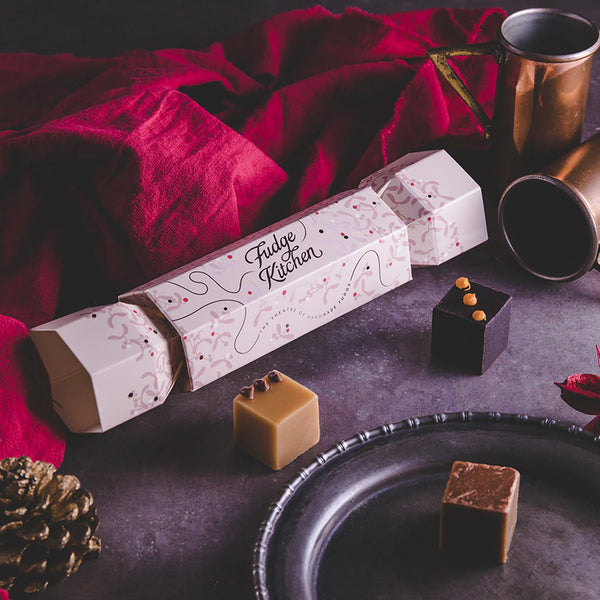 Fudge Kitchen Icy Mistletoe Christmas Cracker